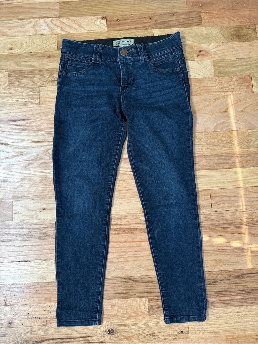 Democracy Women's Skinny Jeans in Dark Indigo